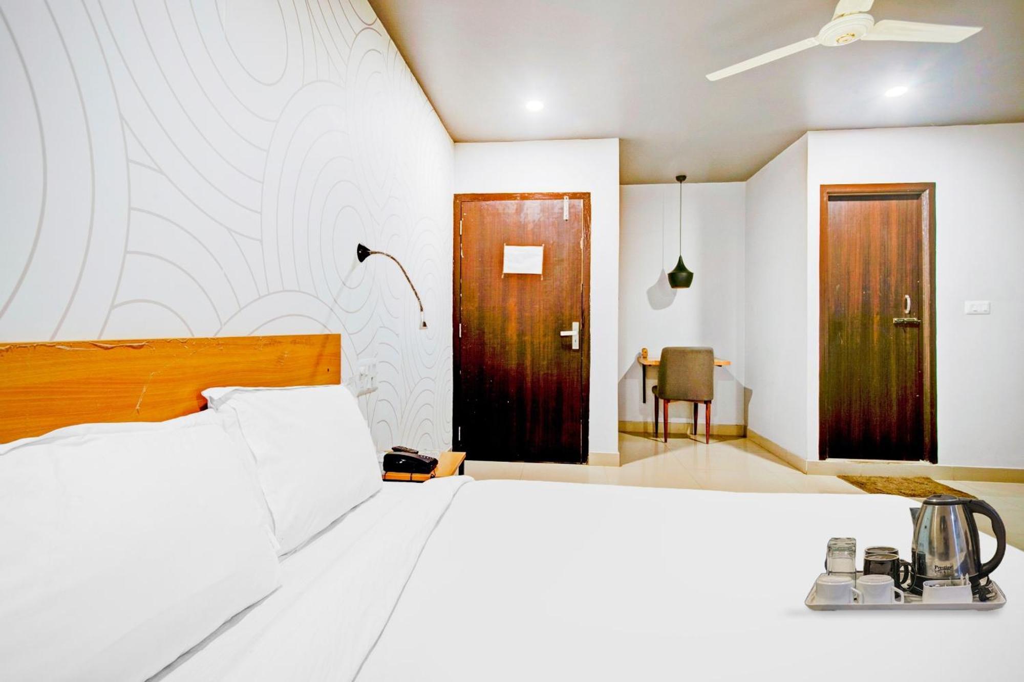 Townhouse Volga Homes Kaharpara Extérieur photo