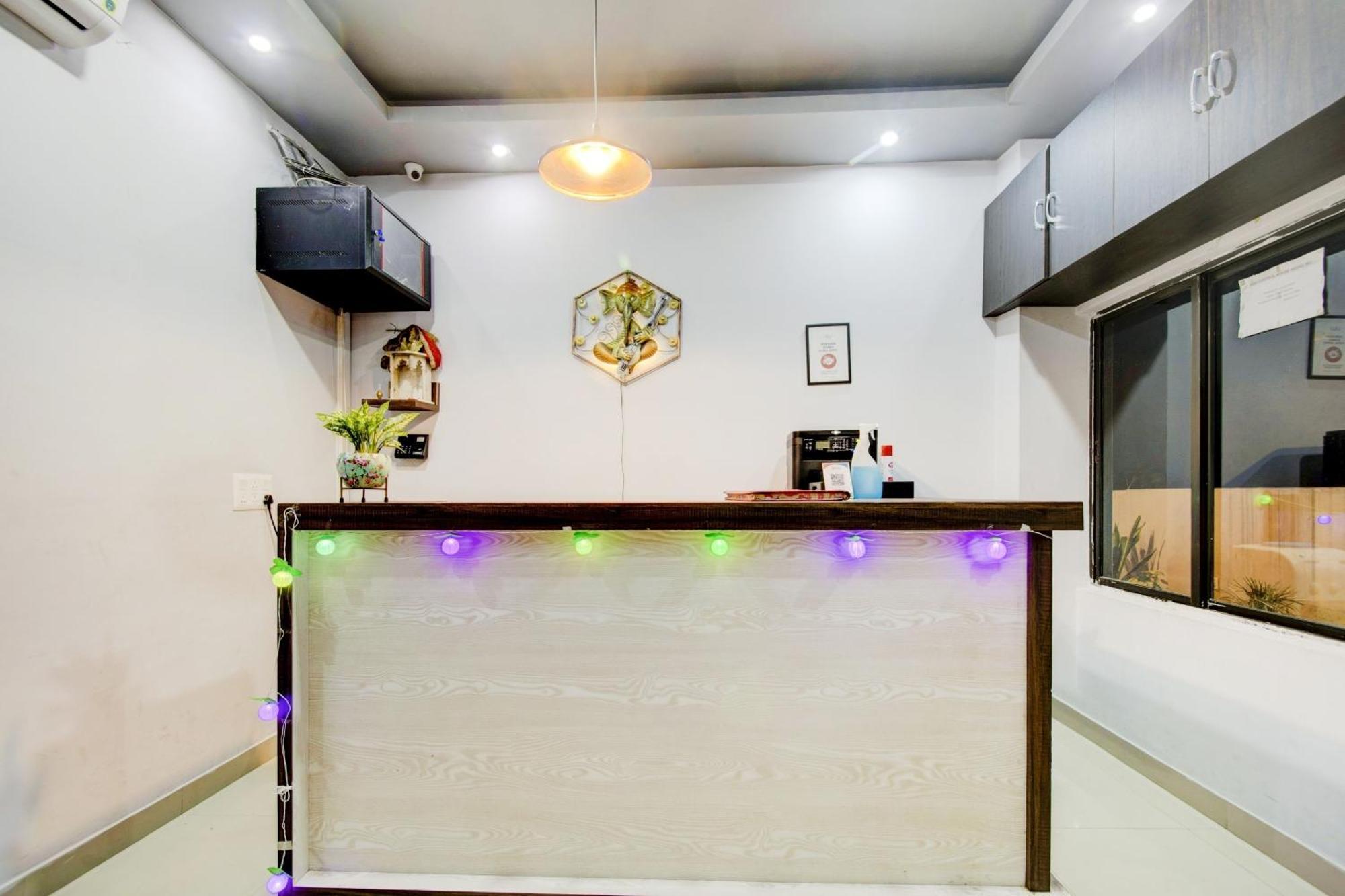 Townhouse Volga Homes Kaharpara Extérieur photo